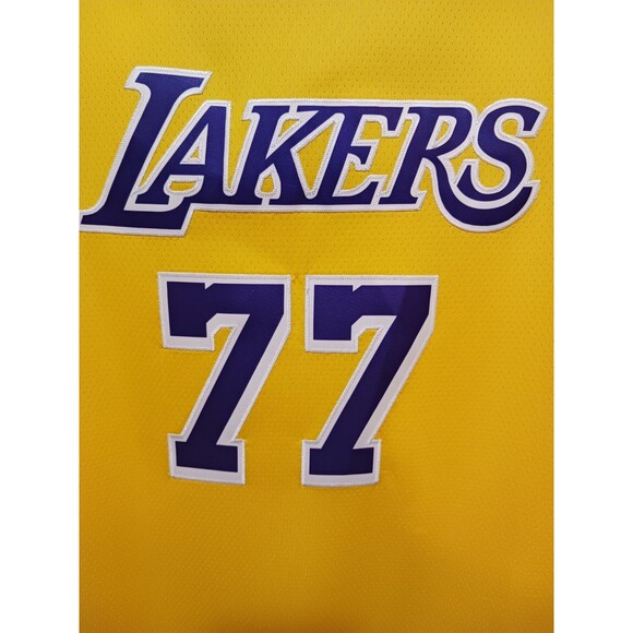 Luka Doncic (Nike)-(Lakers)-(Yellow)-(Jersey)-(New Cond.)-(Stiched)-(XL)-$100 - Picture 9 of 11